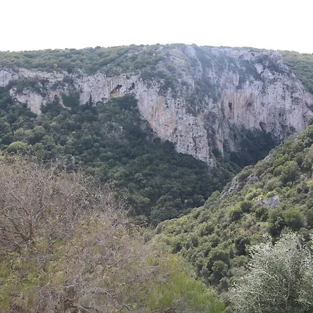 Traditional House In Mitata Next To The Canyon! Holiday home