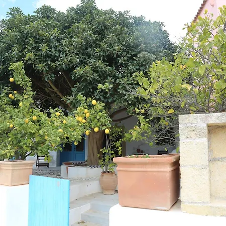Traditional House In Mitata Next To The Canyon! *